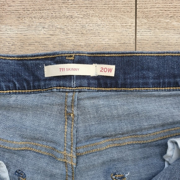 Levi Strauss 711 Jeans - Picture 10 of 10
